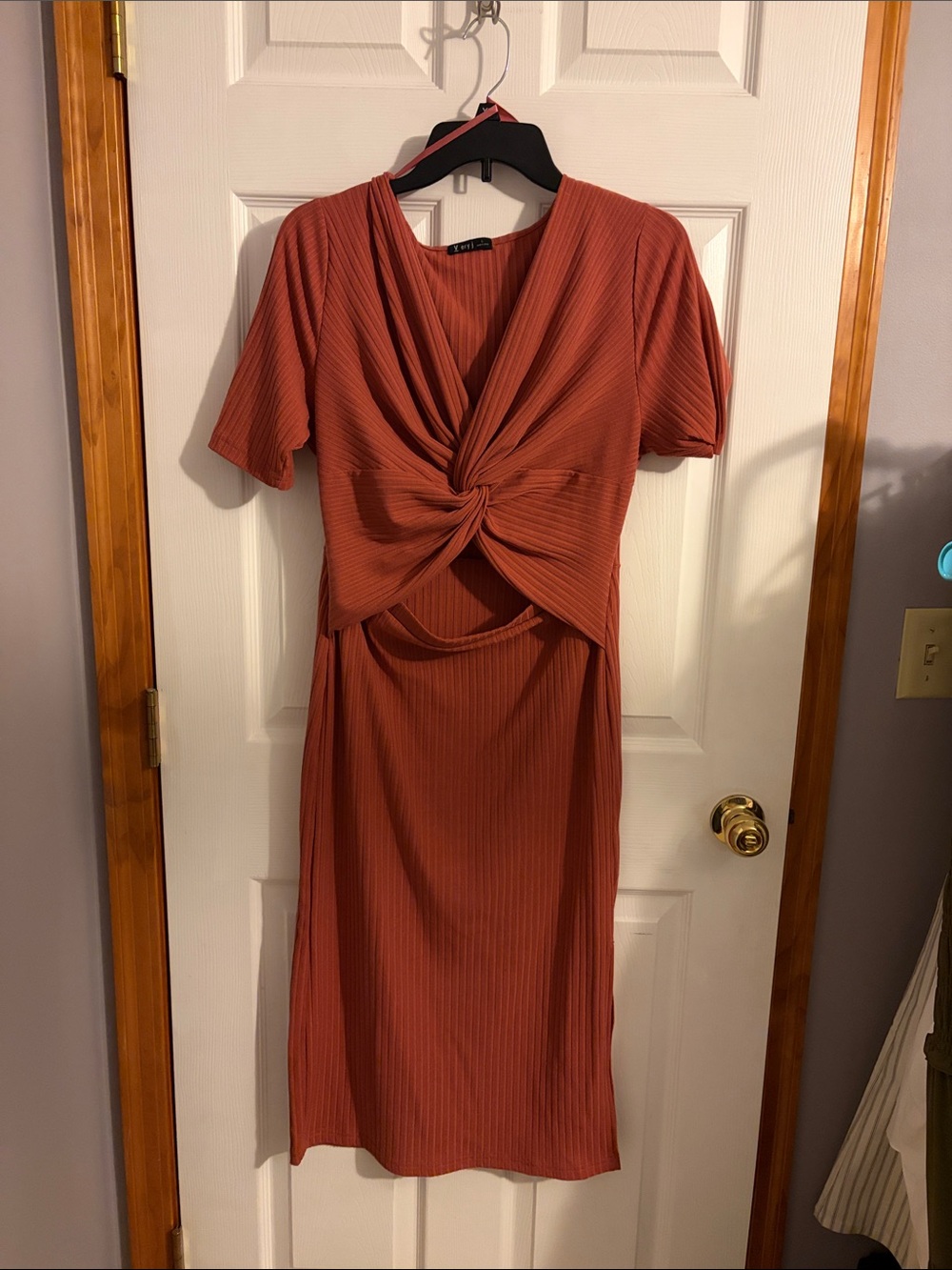 Very J Rust Twist-Knot Ribbed Midi Dress
